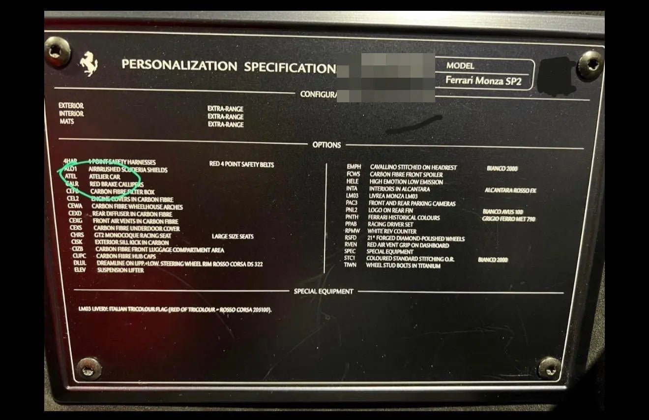 Monza SP2 · Italian Tricolour – Anonymisierte Ferrari-Personalisierungsplakette · Tricolore Build Specification